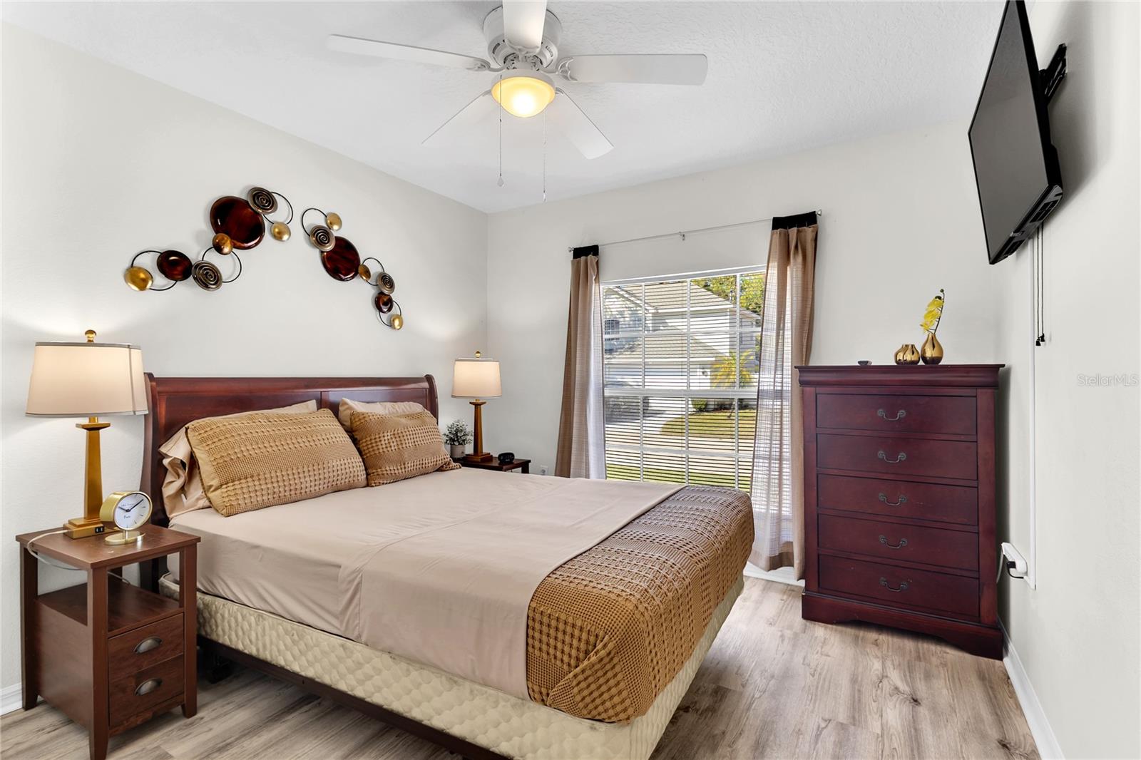 BRIDGEWATER CROSSING PH 01 - Residential