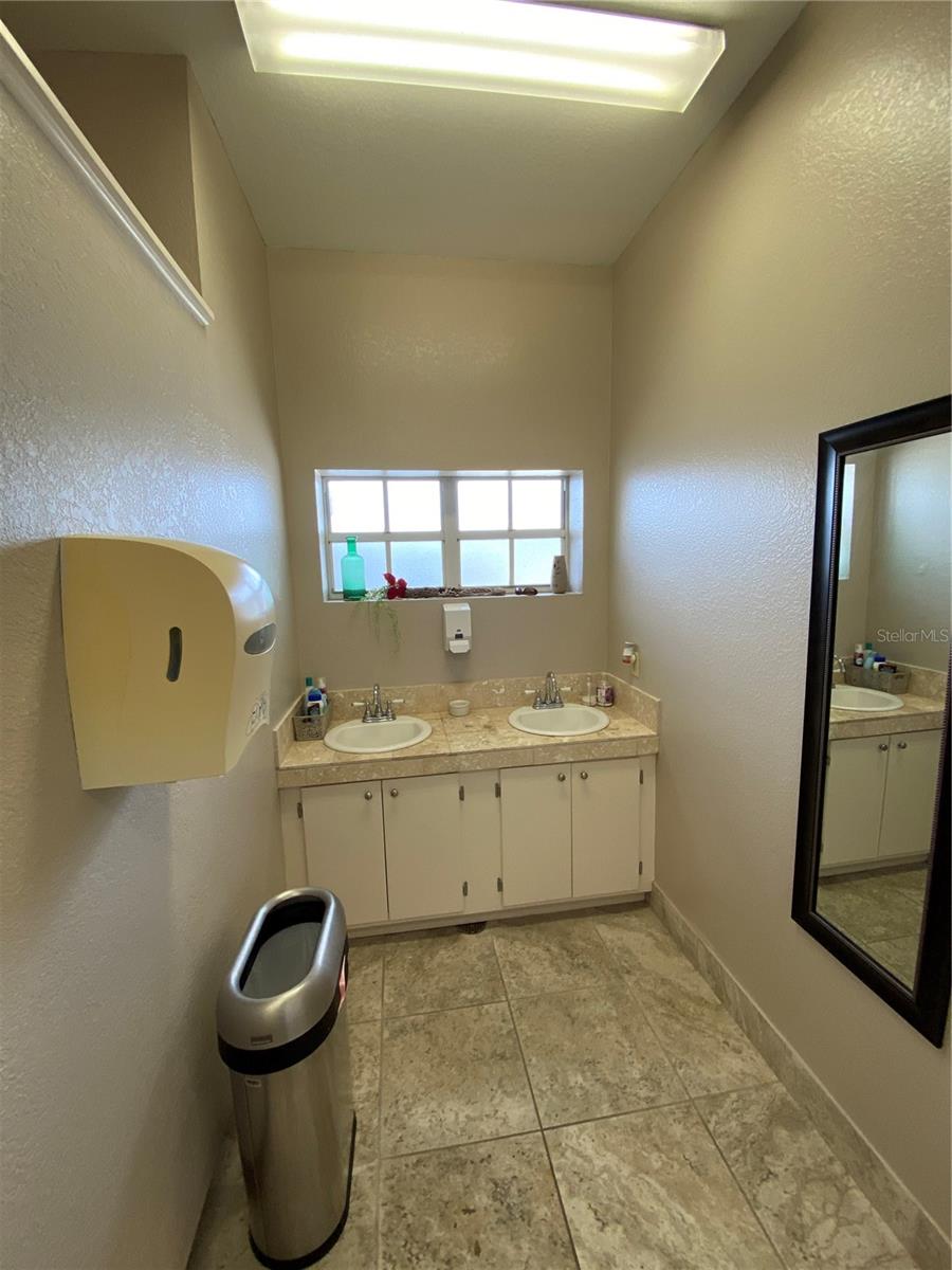 LILY LAKE GOLF AND RV RESORT PH IV B - Residential