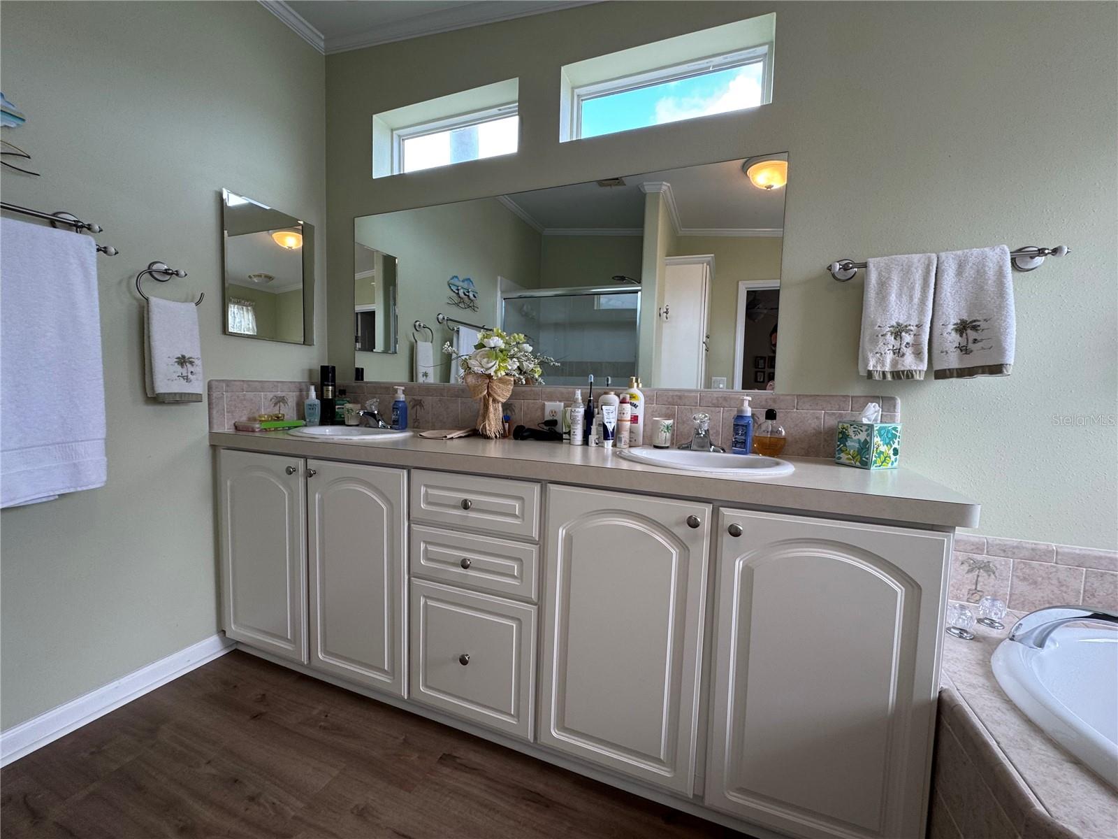 LILY LAKE GOLF AND RV RESORT PH IV B - Residential