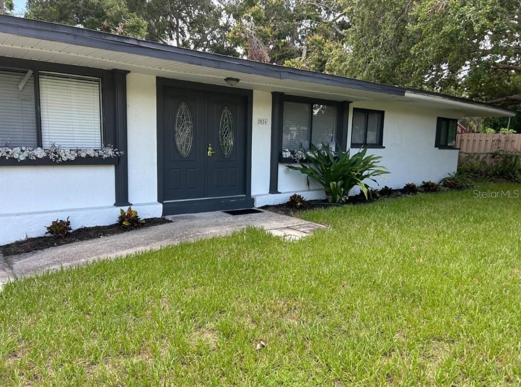 Photo of 2026 Cocoanut Avenue, Sarasota, FL 34234 (MLS # TB8381171)