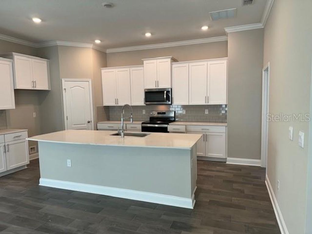 Photo of 9 W Sawmill Court, Palm Coast, FL 32137 (MLS # FC298192)