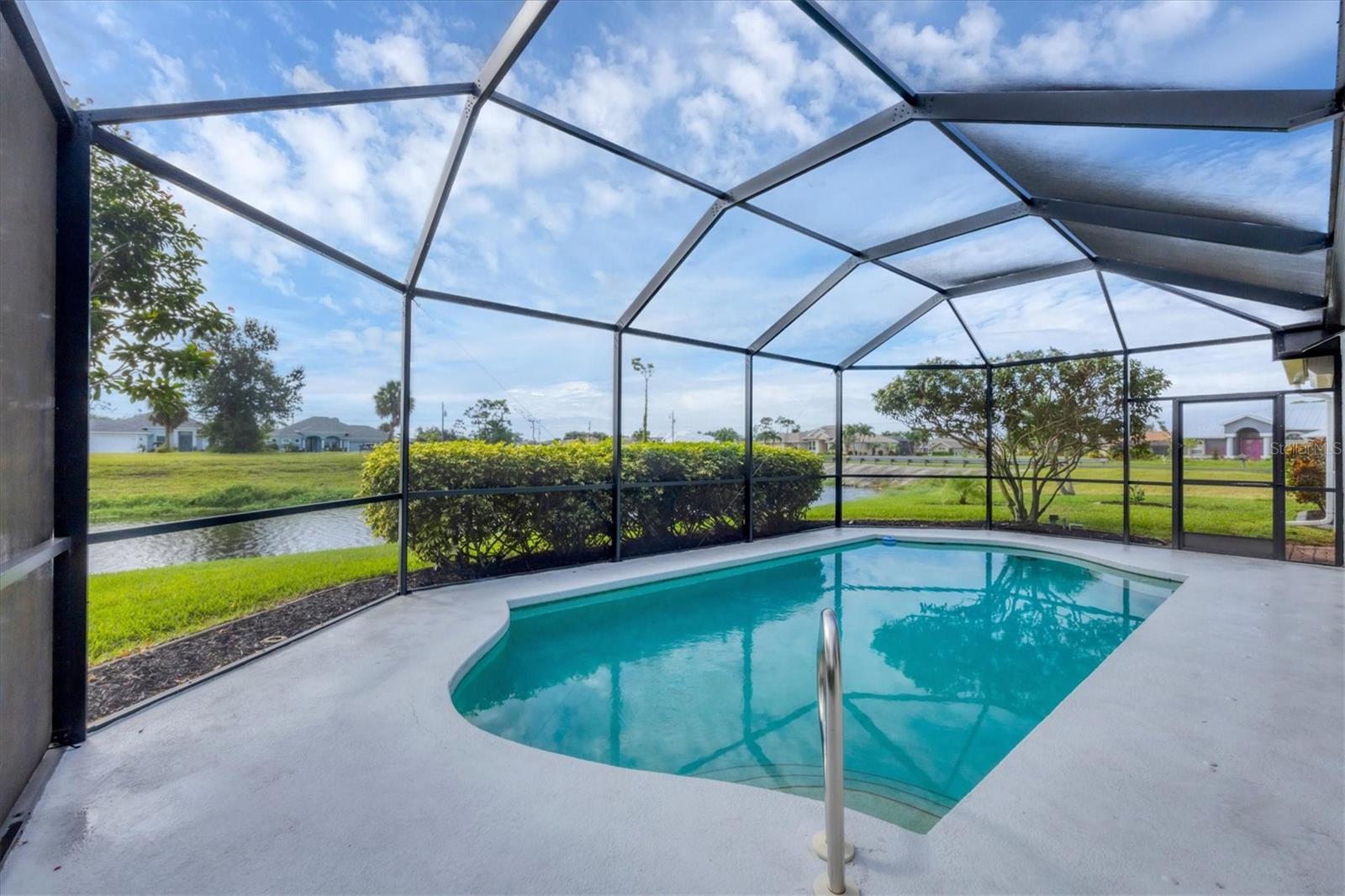ROTONDA WEST WHITE MARSH - Residential
