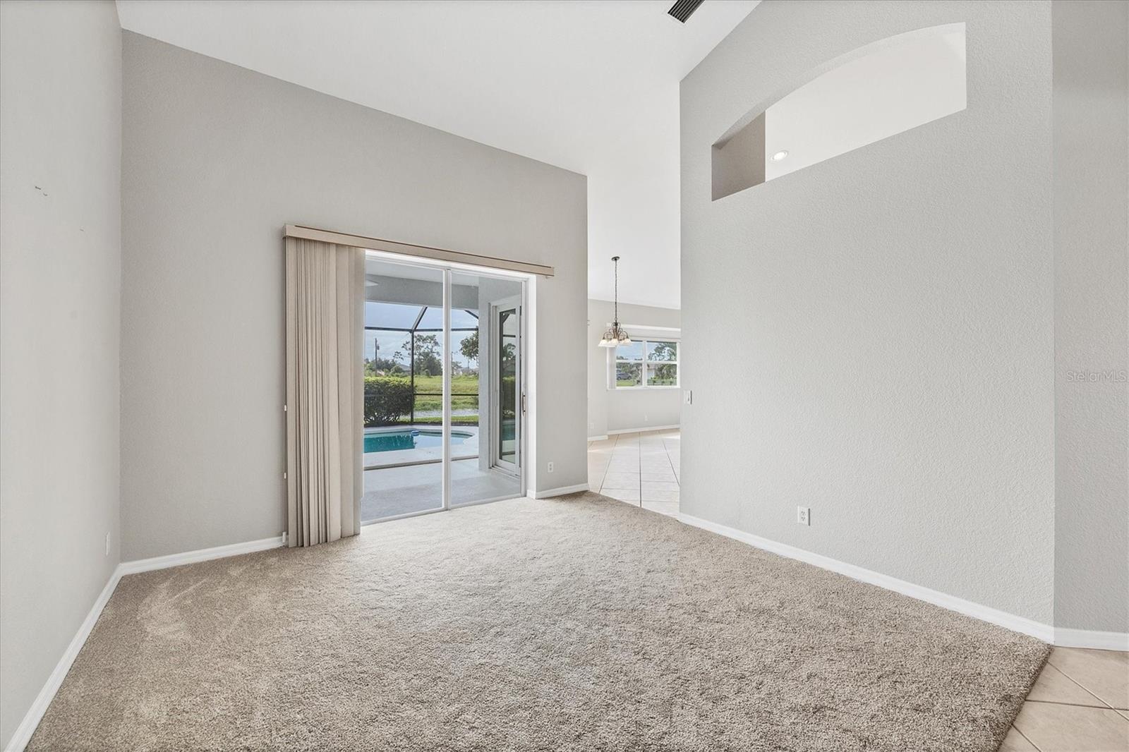 ROTONDA WEST WHITE MARSH - Residential