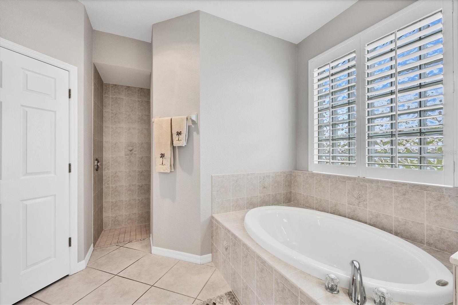 ROTONDA WEST WHITE MARSH - Residential