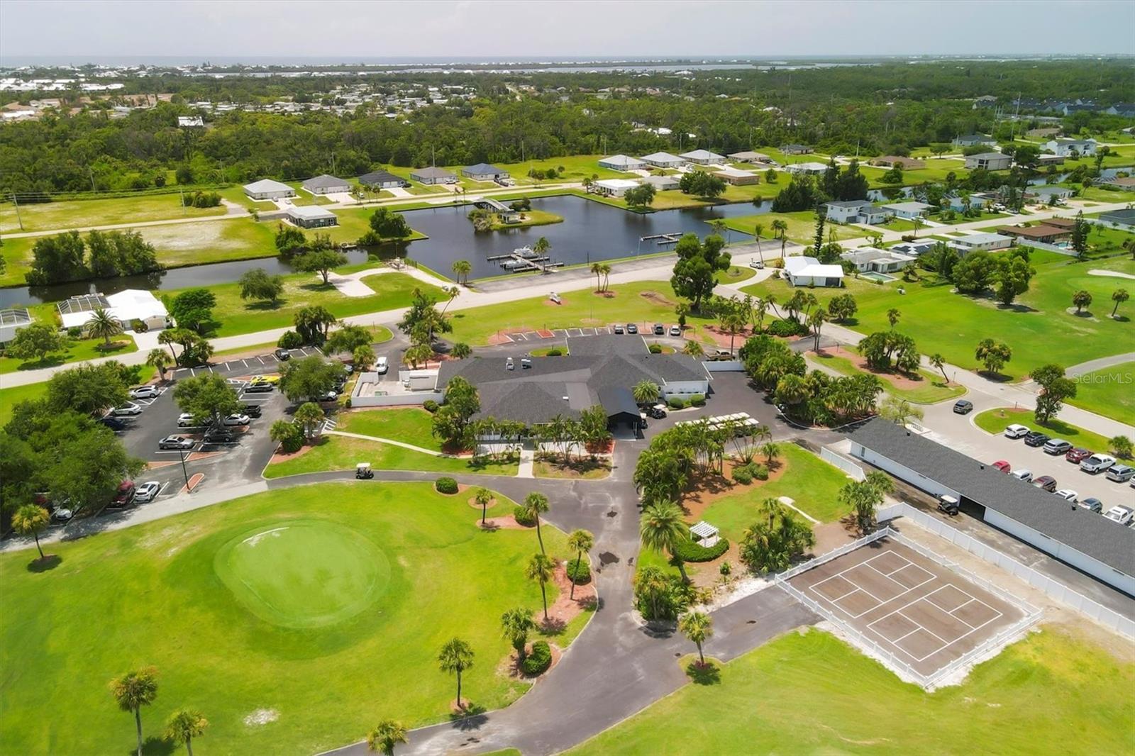 ROTONDA WEST WHITE MARSH - Residential