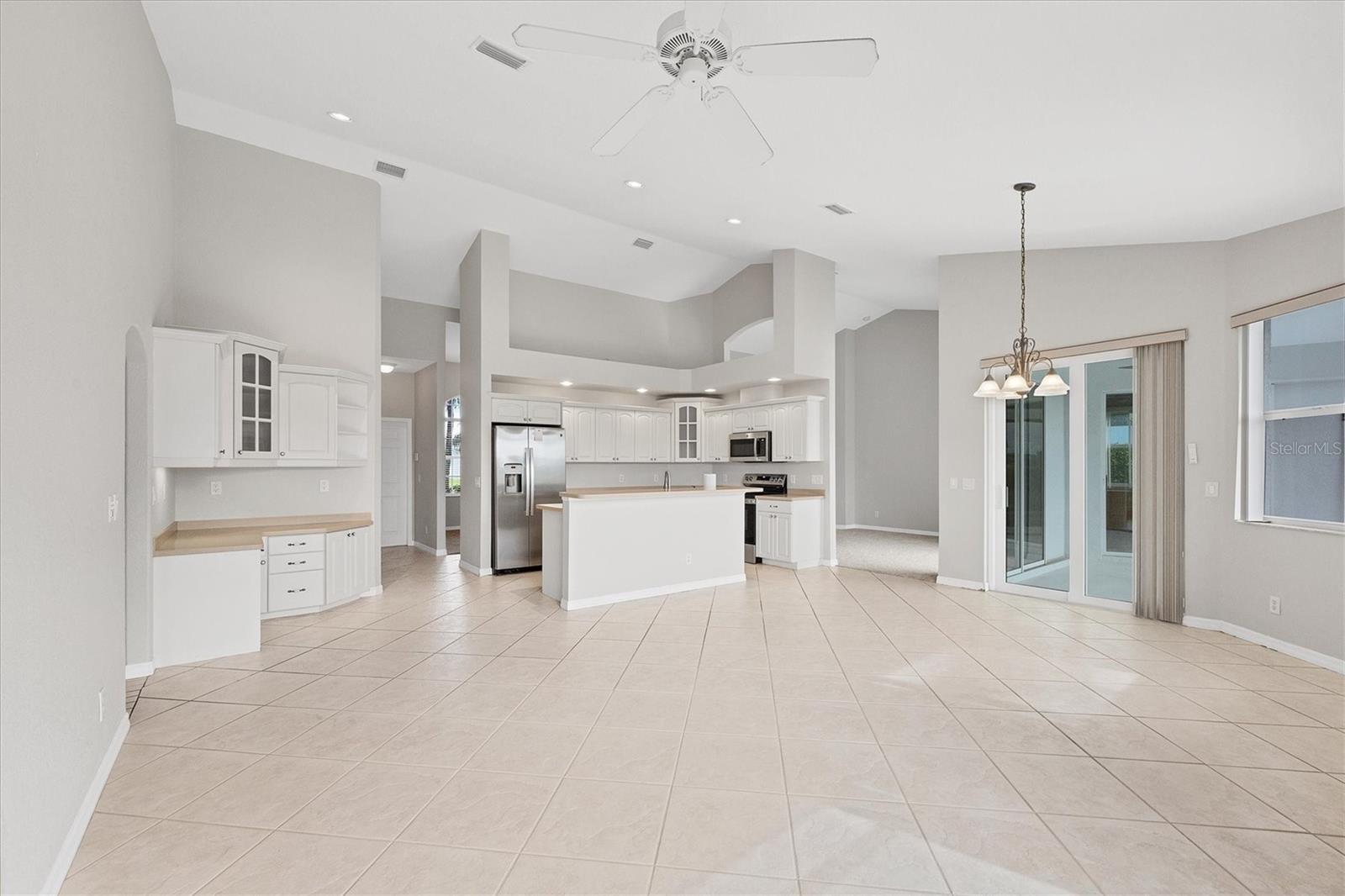ROTONDA WEST WHITE MARSH - Residential