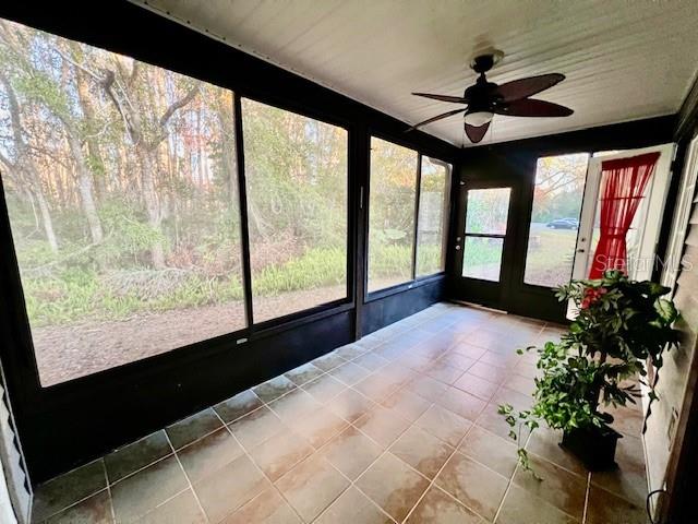 BAYWOOD MEADOWS PH 01 - Residential Lease