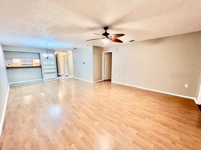 BAYWOOD MEADOWS PH 01 - Residential Lease