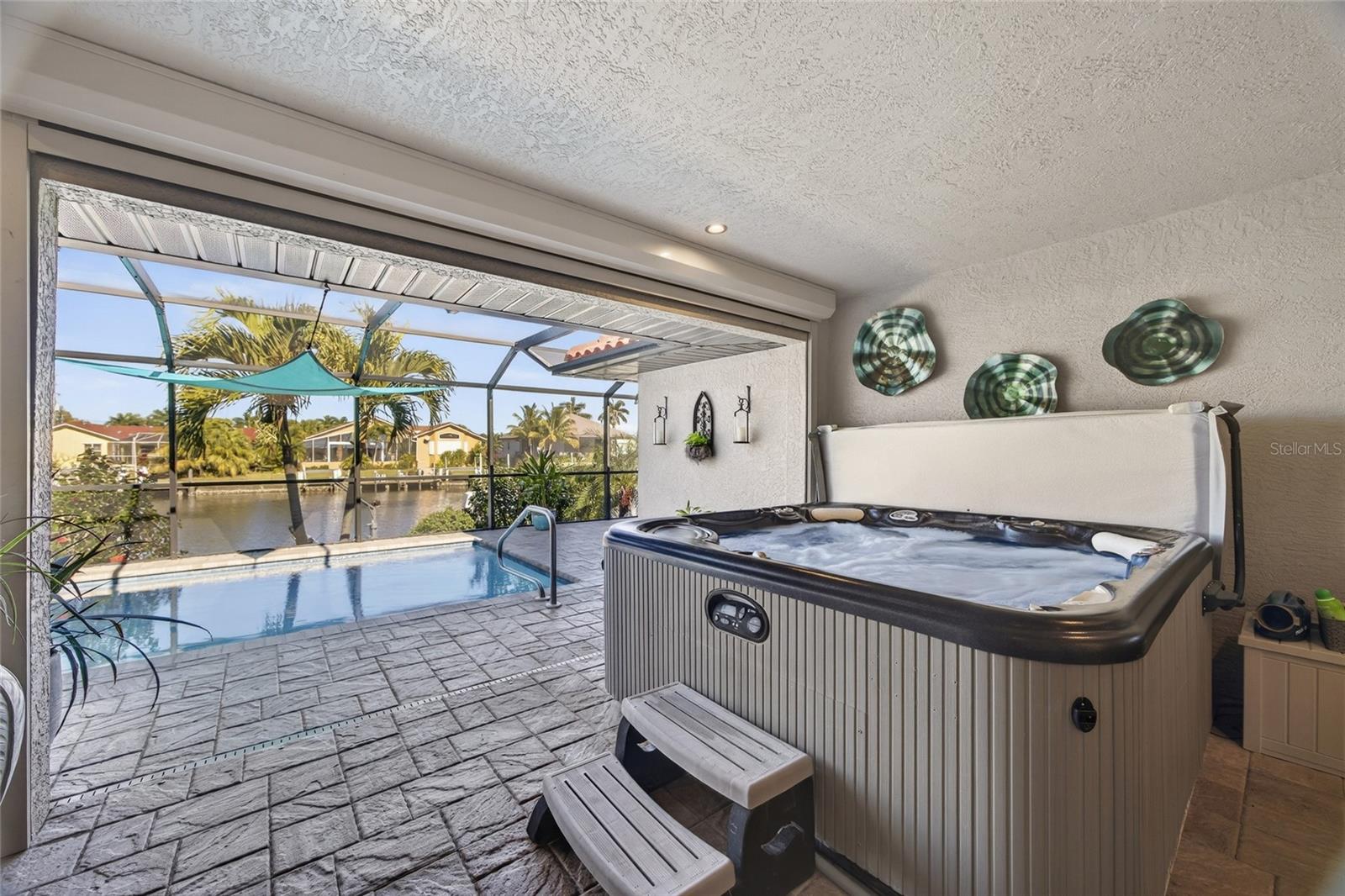 PUNTA GORDA ISLES SEC 15 - Residential