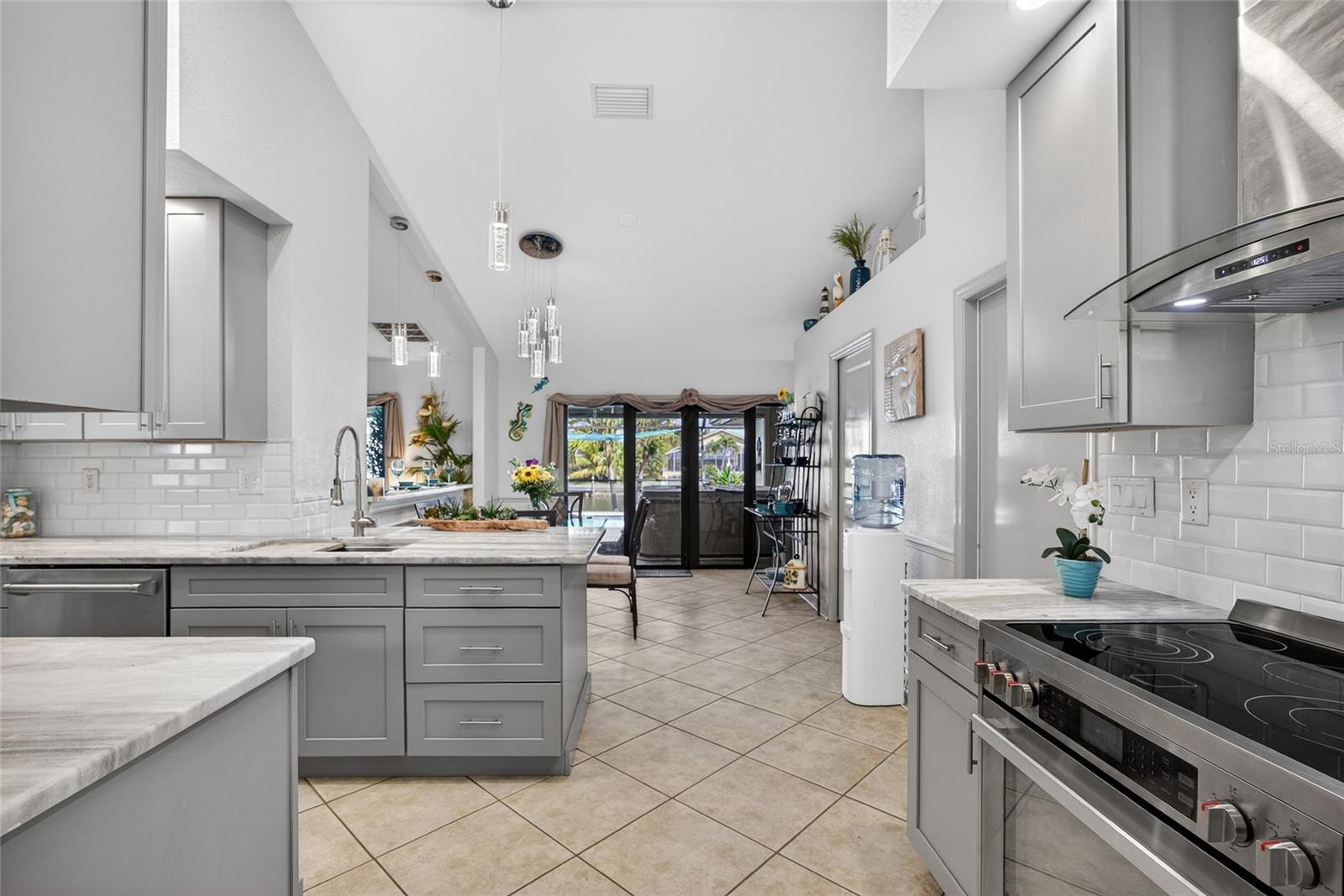 PUNTA GORDA ISLES SEC 15 - Residential