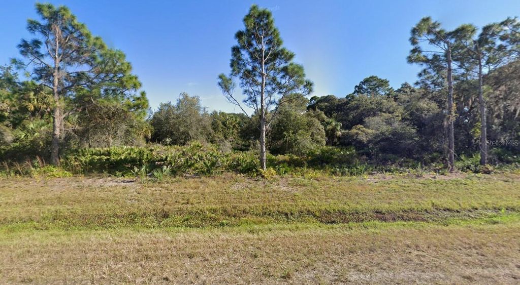 Photo of 1829 Biscayne Drive, Port Charlotte, FL 33953 (MLS # D6146954)