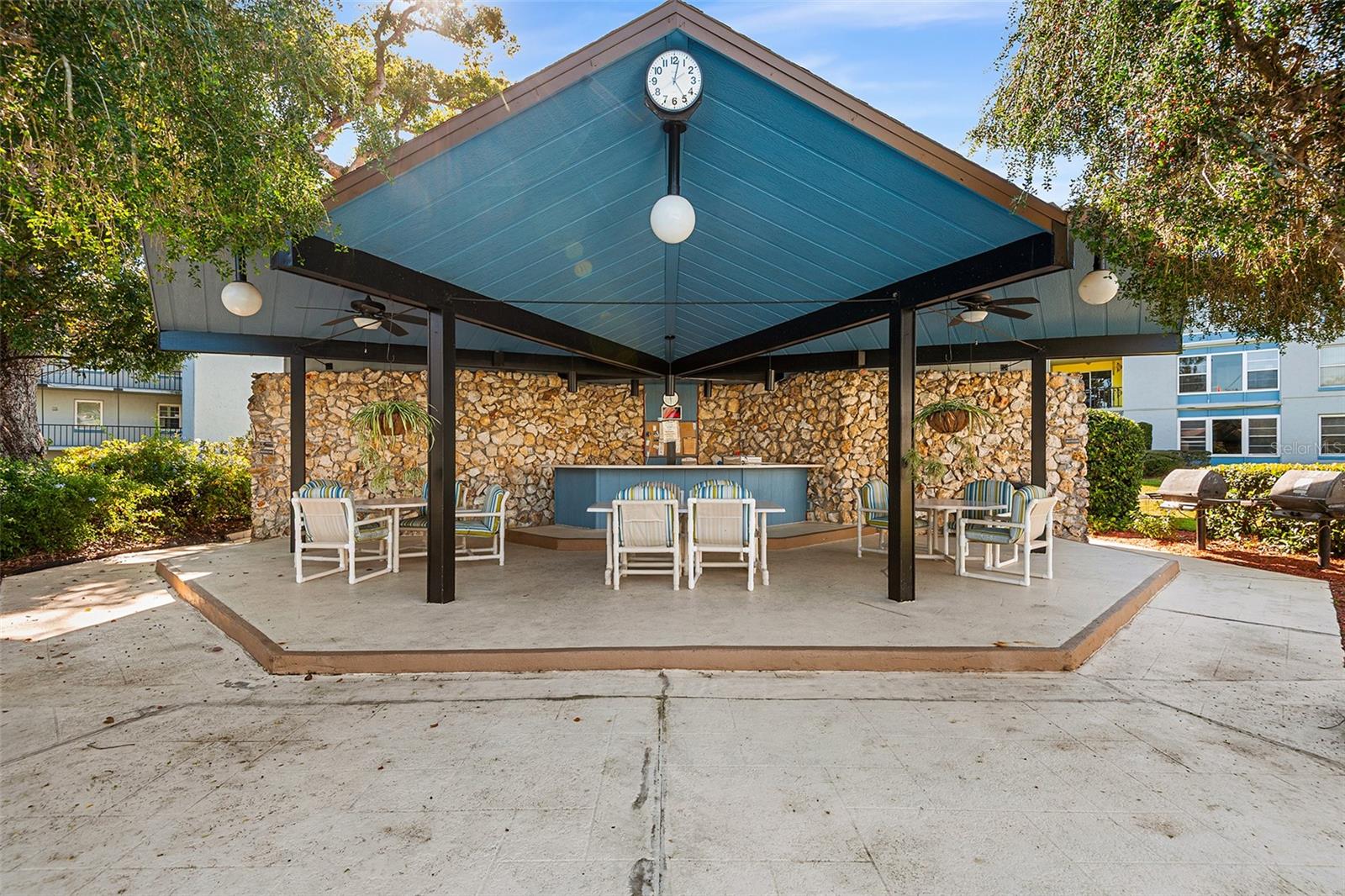 IMPERIAL HARBOURSPHASES 01 & 02 - Residential