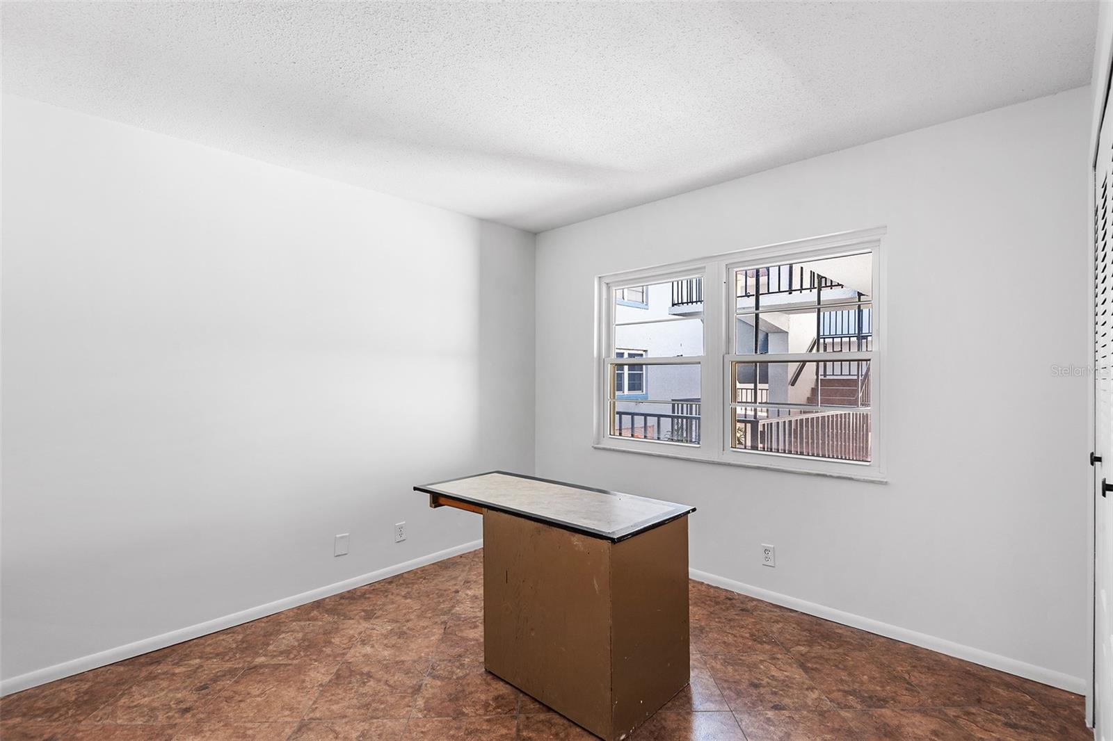 IMPERIAL HARBOURSPHASES 01 & 02 - Residential