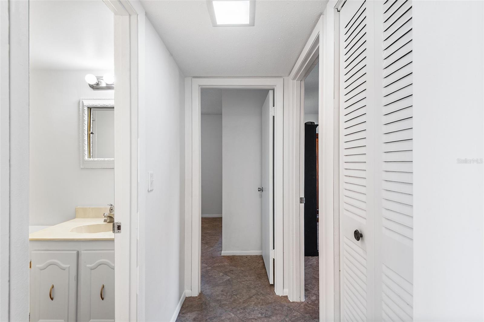 IMPERIAL HARBOURSPHASES 01 & 02 - Residential