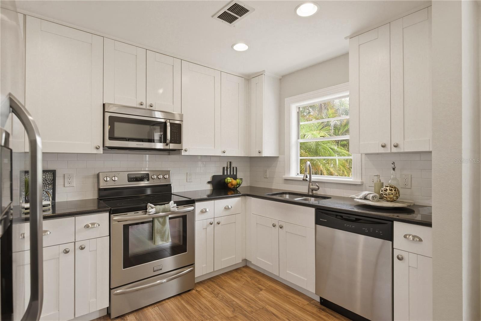 OAK ACRES UNIT 4 - Residential