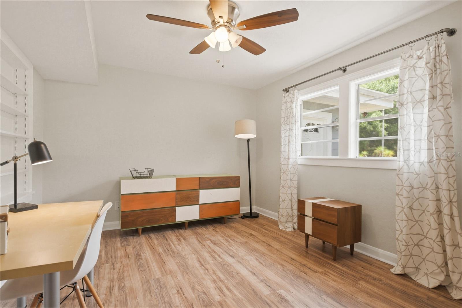 OAK ACRES UNIT 4 - Residential