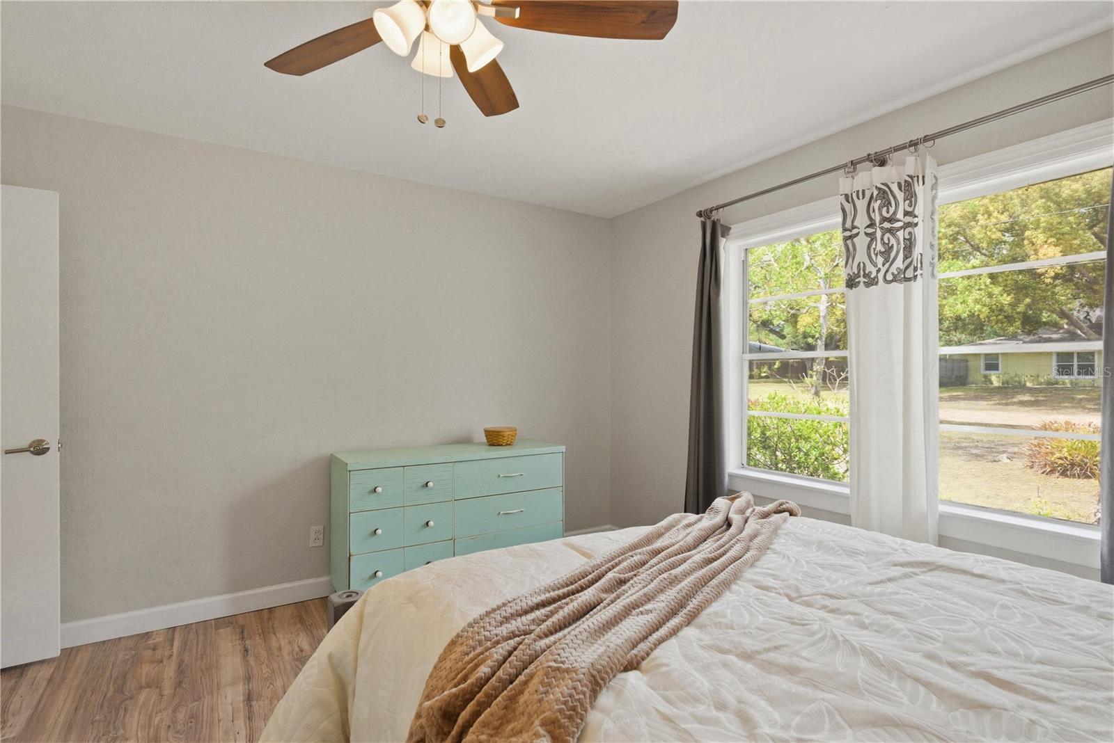 OAK ACRES UNIT 4 - Residential