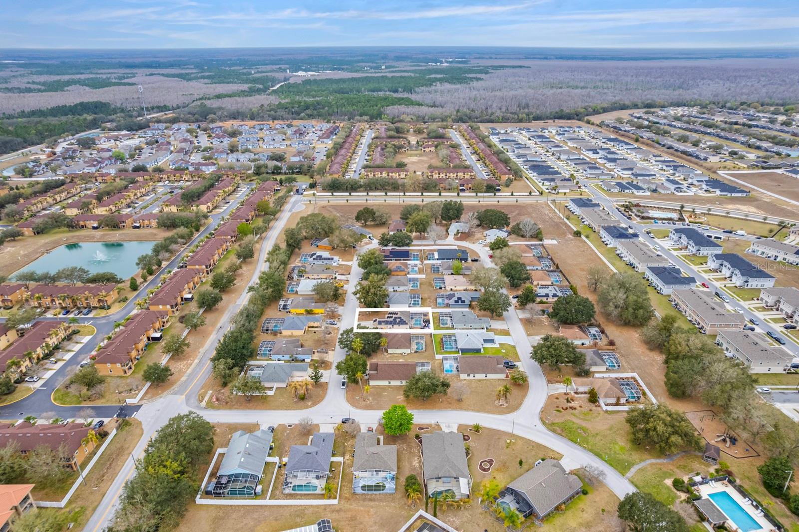 WELLINGTON PH 02 - Residential