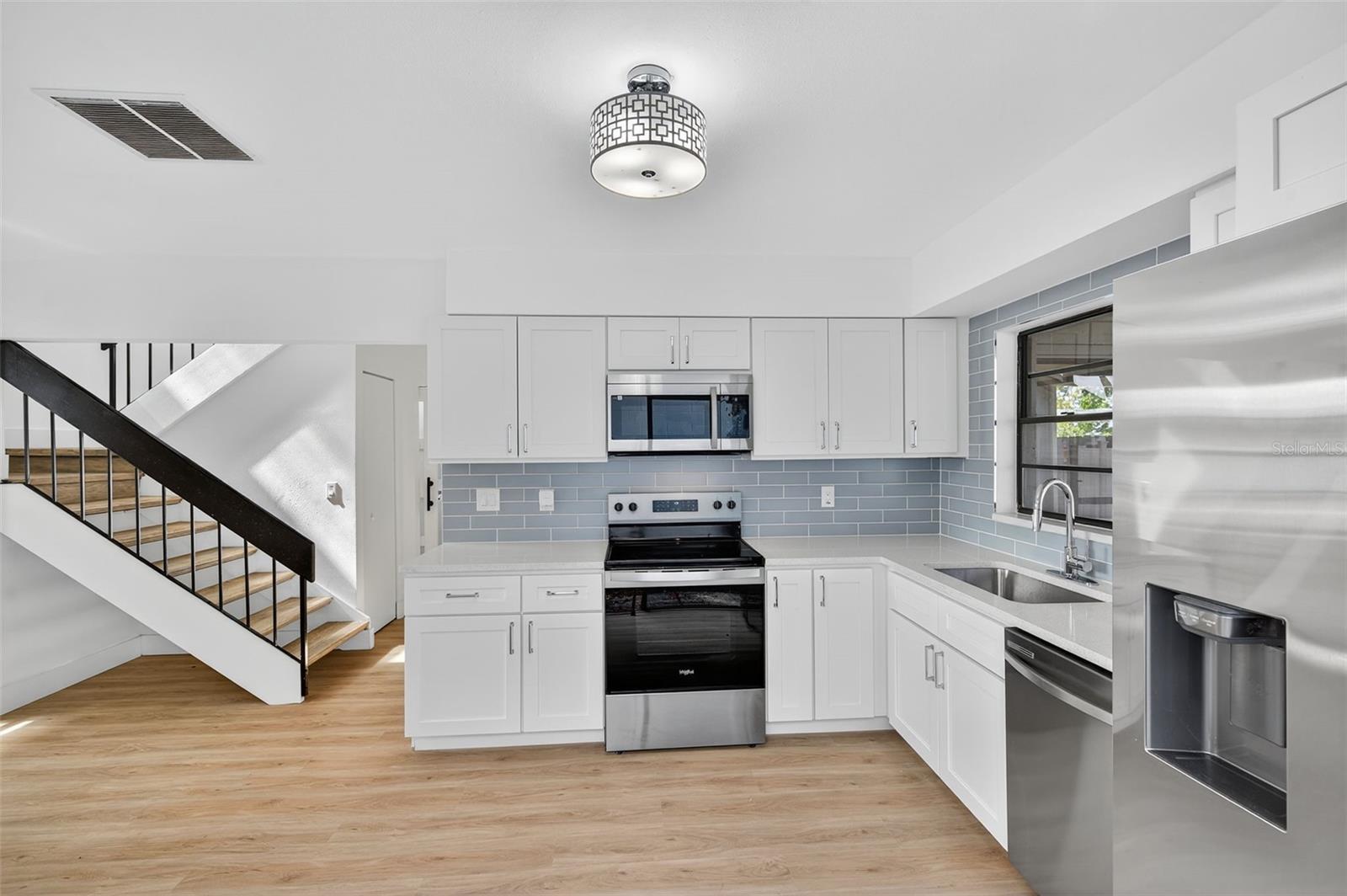 ROSEMOUNT VILLAGE UNIT IV REPL - Residential