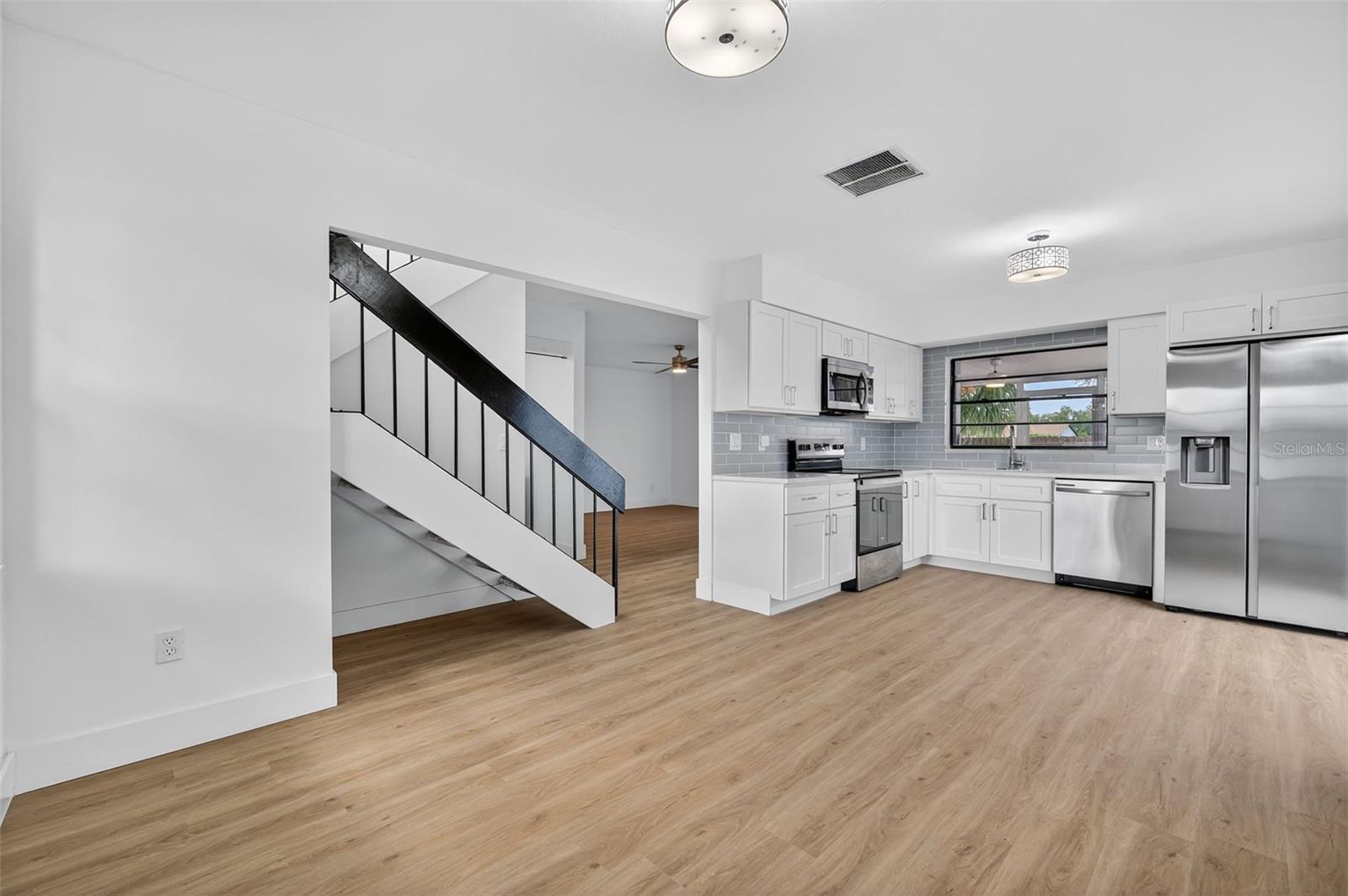 ROSEMOUNT VILLAGE UNIT IV REPL - Residential