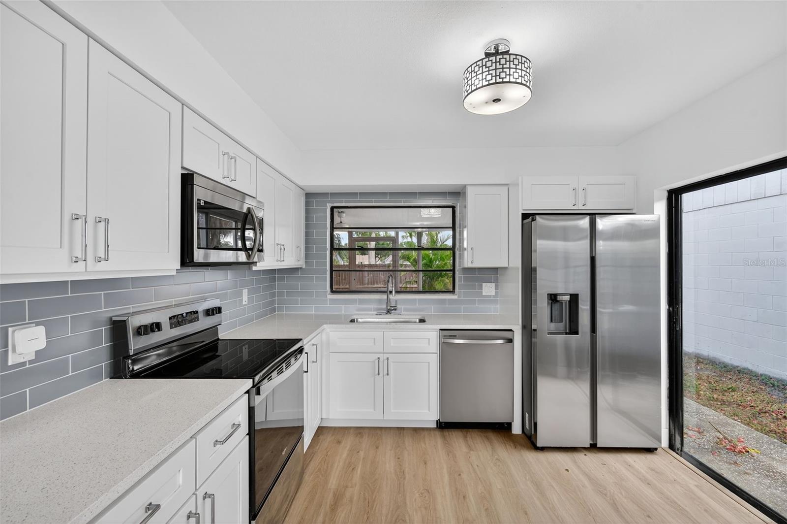 ROSEMOUNT VILLAGE UNIT IV REPL - Residential