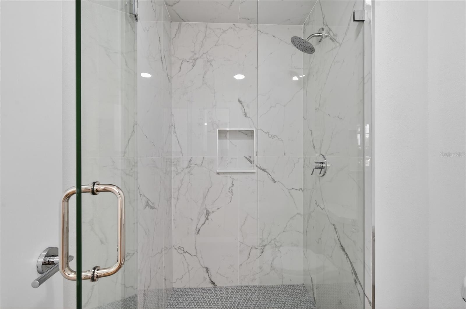 ROSEMOUNT VILLAGE UNIT IV REPL - Residential