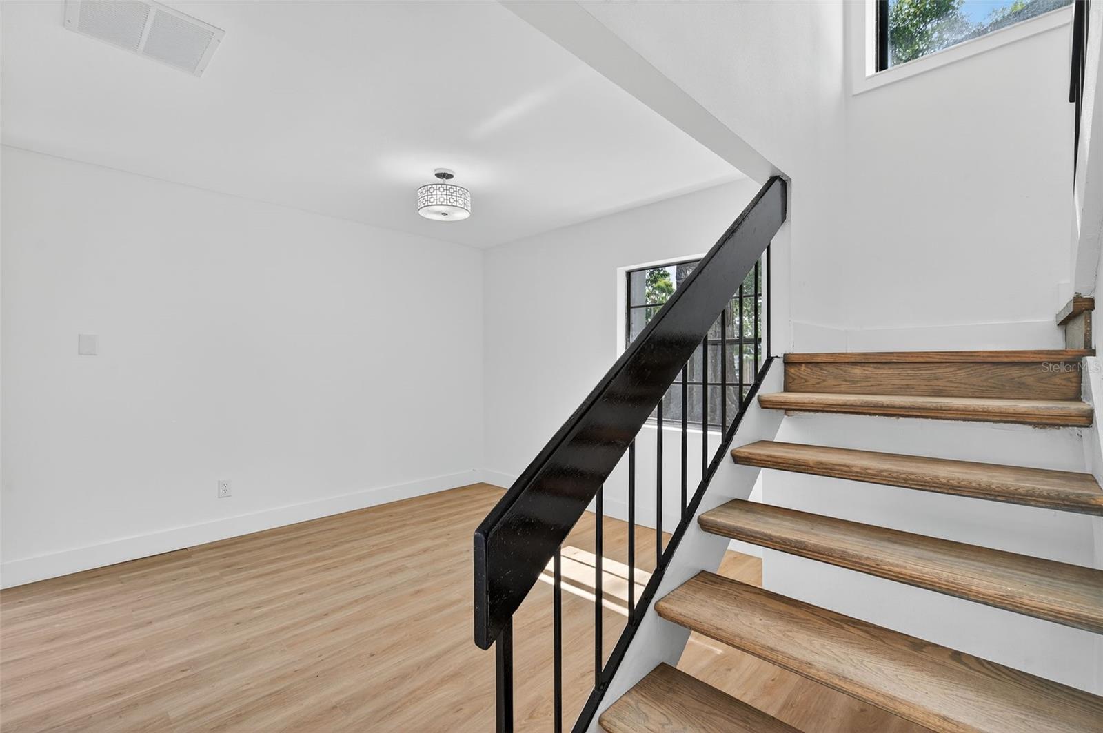 ROSEMOUNT VILLAGE UNIT IV REPL - Residential