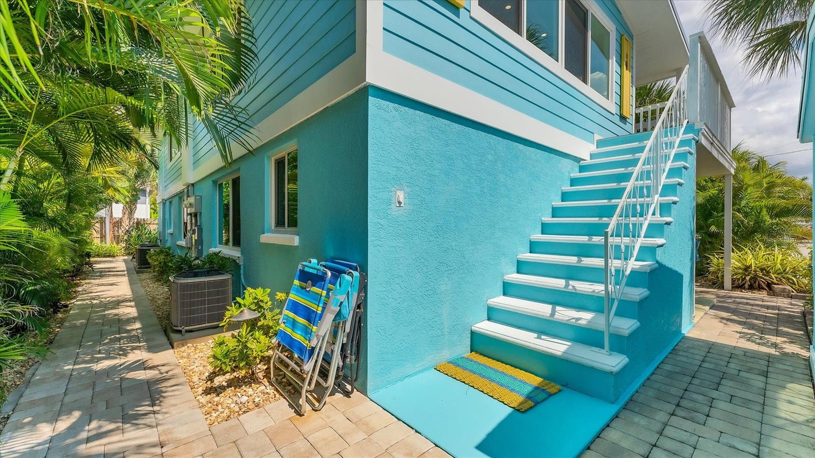 1290 SHORE VIEW DRIVE
