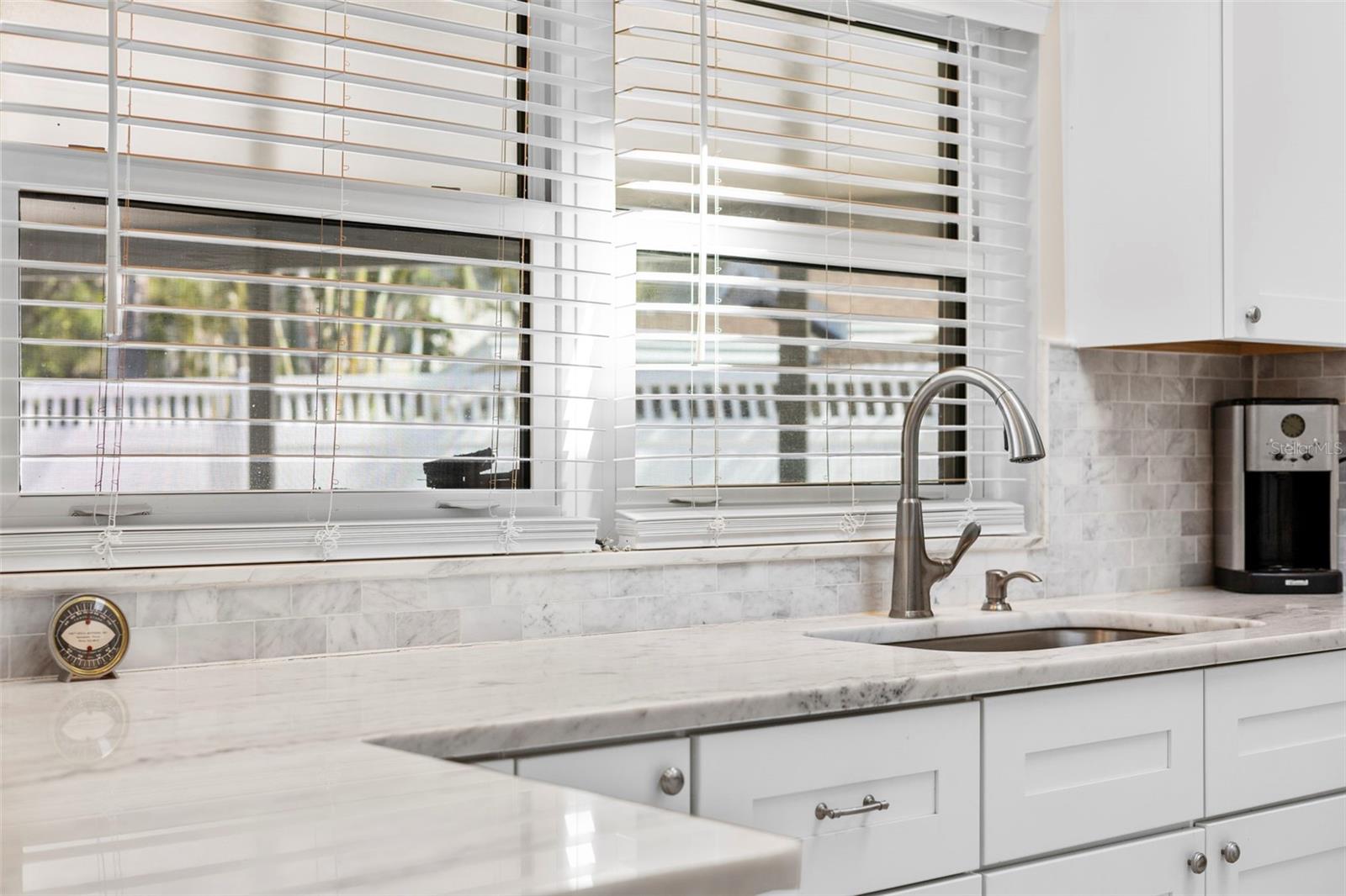 BELLEVUE ESTATES ISLAND - Residential