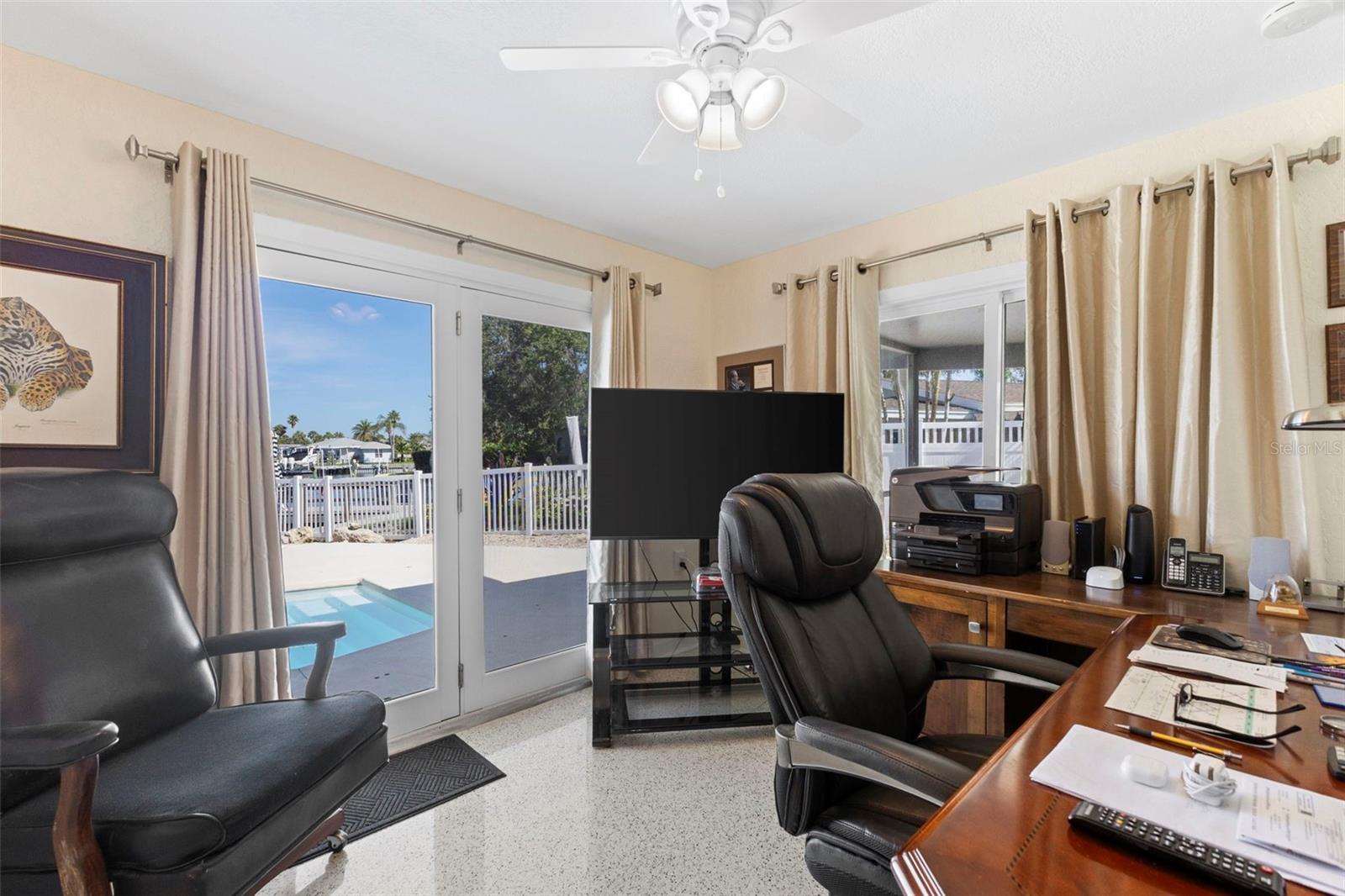 BELLEVUE ESTATES ISLAND - Residential