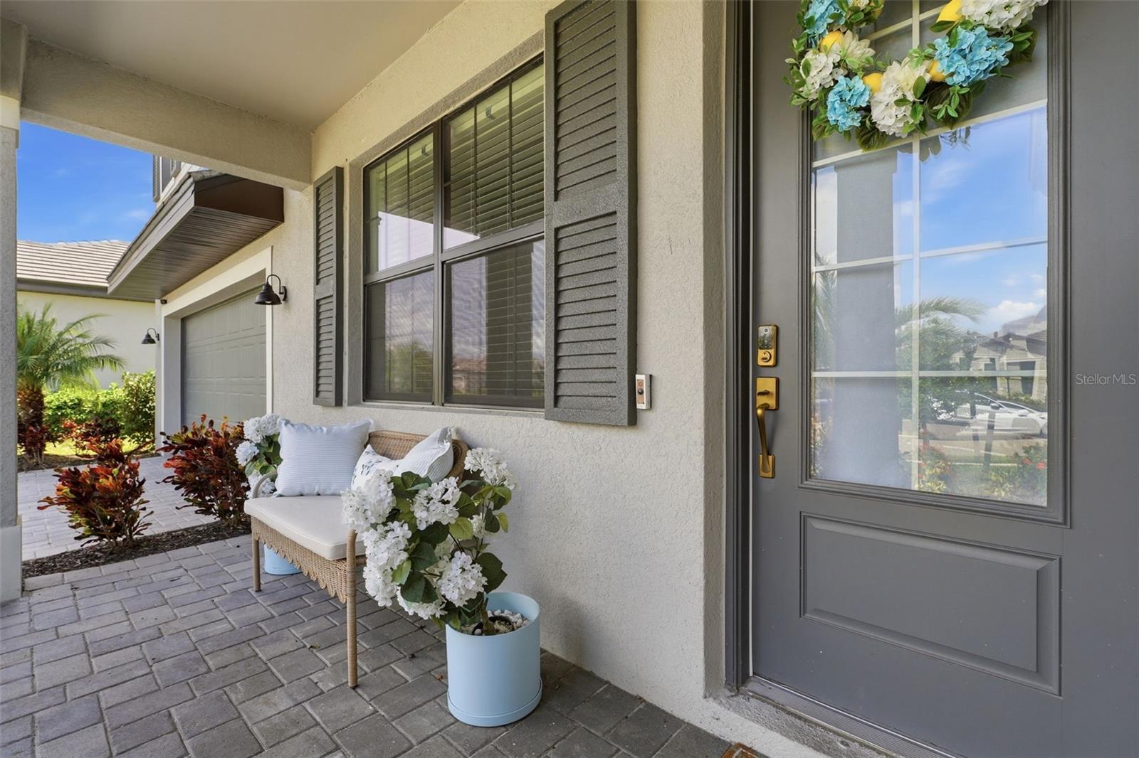 4886 SEAFOAM TRAIL
