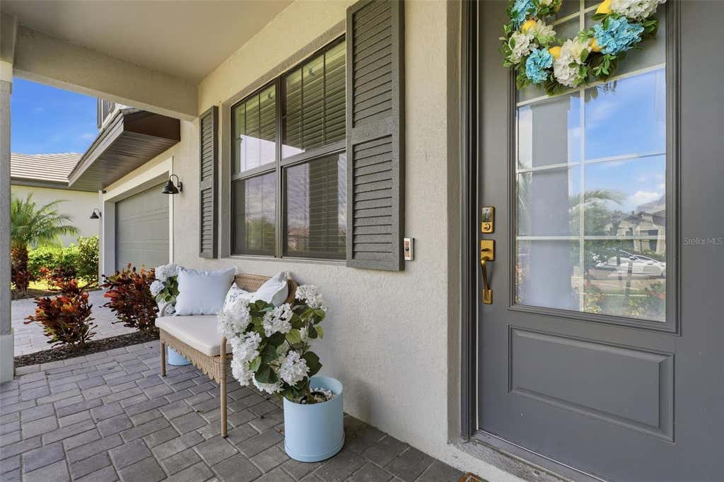 Photo of 4886 Seafoam Trail, Bradenton, FL 34211 (MLS # A4703925)