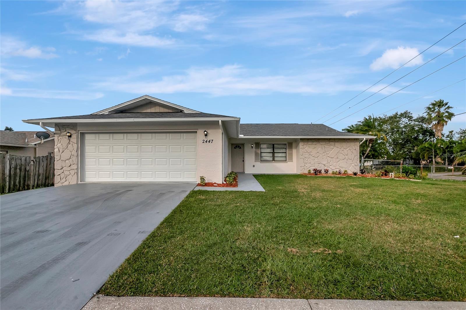 ALOHA GARDENS - Residential