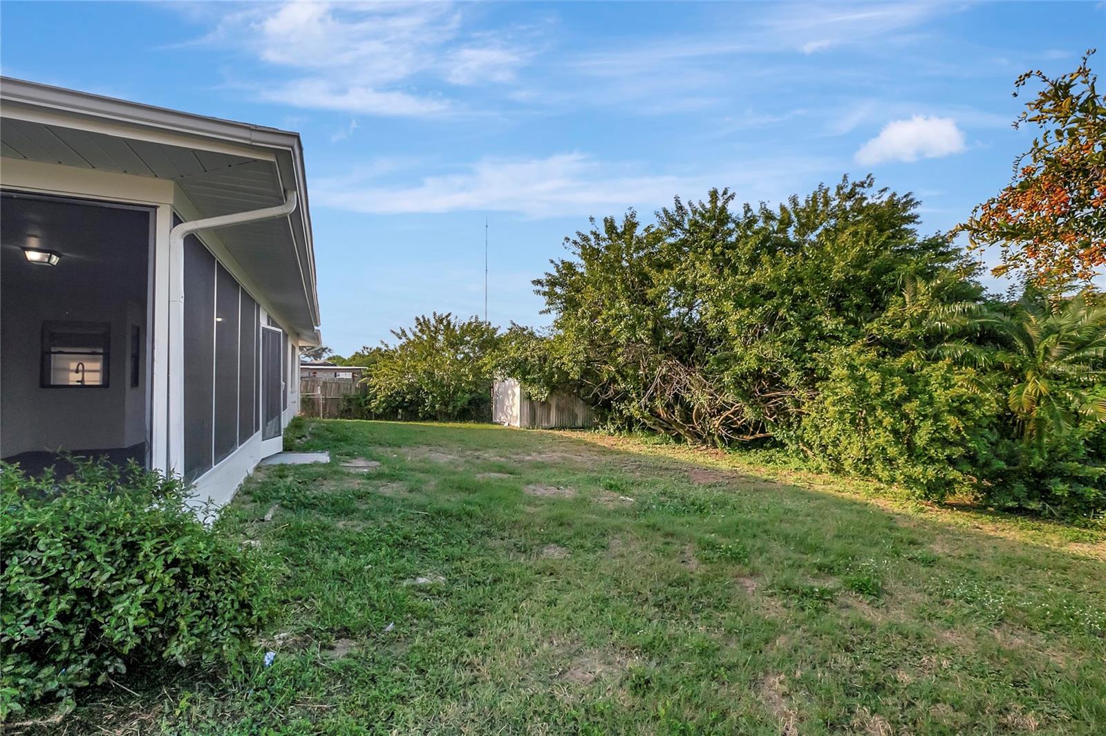 ALOHA GARDENS - Residential