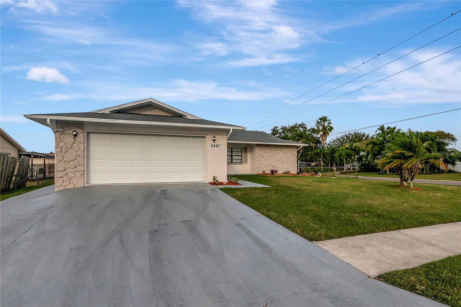 ALOHA GARDENS - Residential