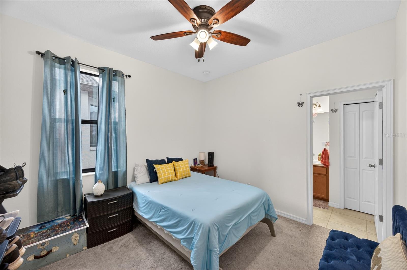 VILLAGES AT AVALON 3B-3 - Residential