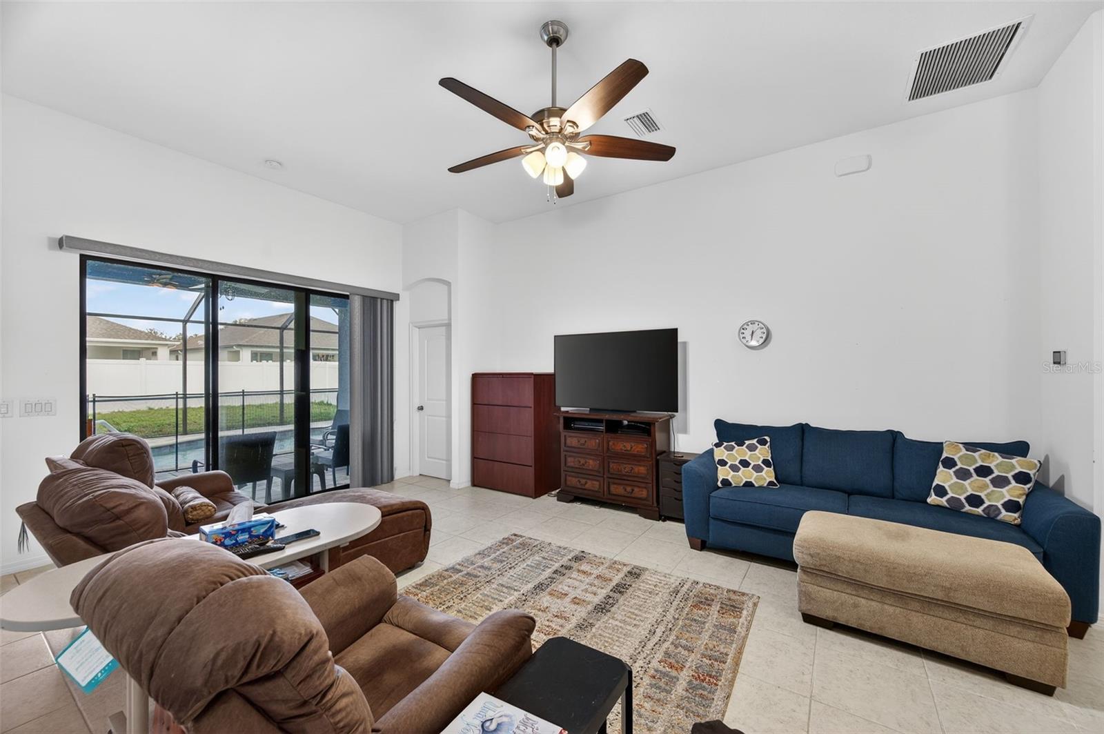 VILLAGES AT AVALON 3B-3 - Residential