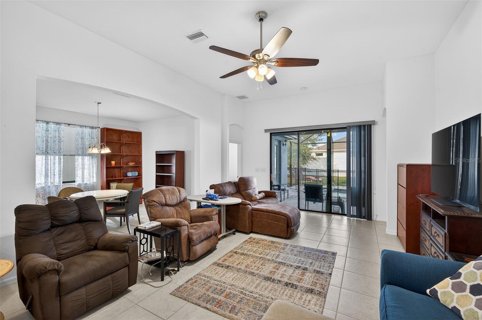 VILLAGES AT AVALON 3B-3 - Residential