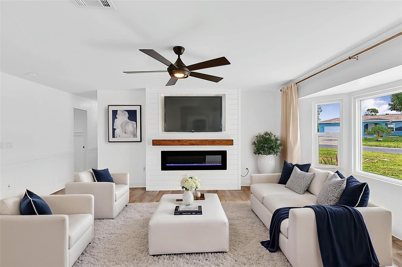 28 GOLFVIEW ROAD, ROTONDA WEST, FL, 33947 3 28 GOLFVIEW ROAD