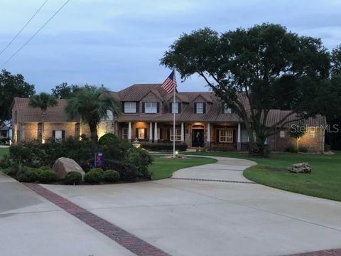 A home in GROVELAND