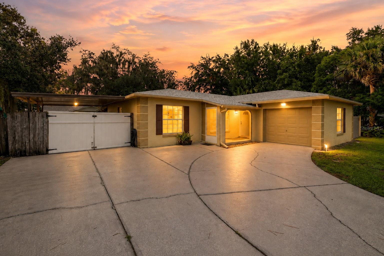 104 LA COSTA COURT