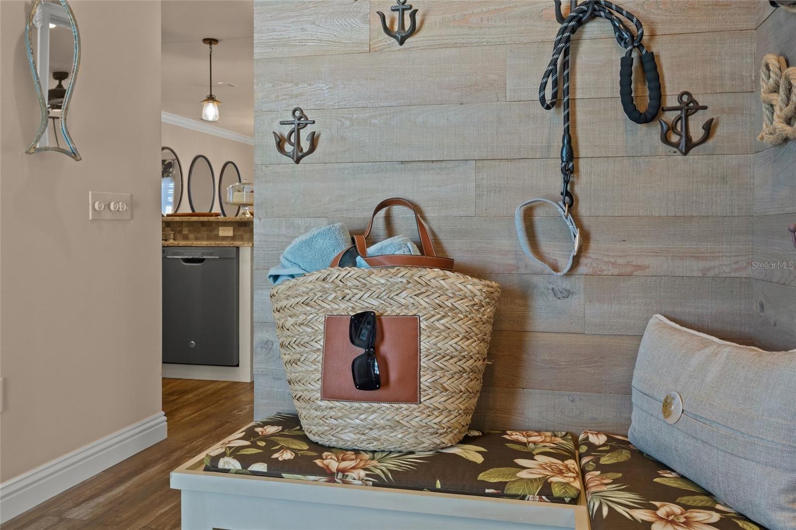 SEA VILLAGE - Residential