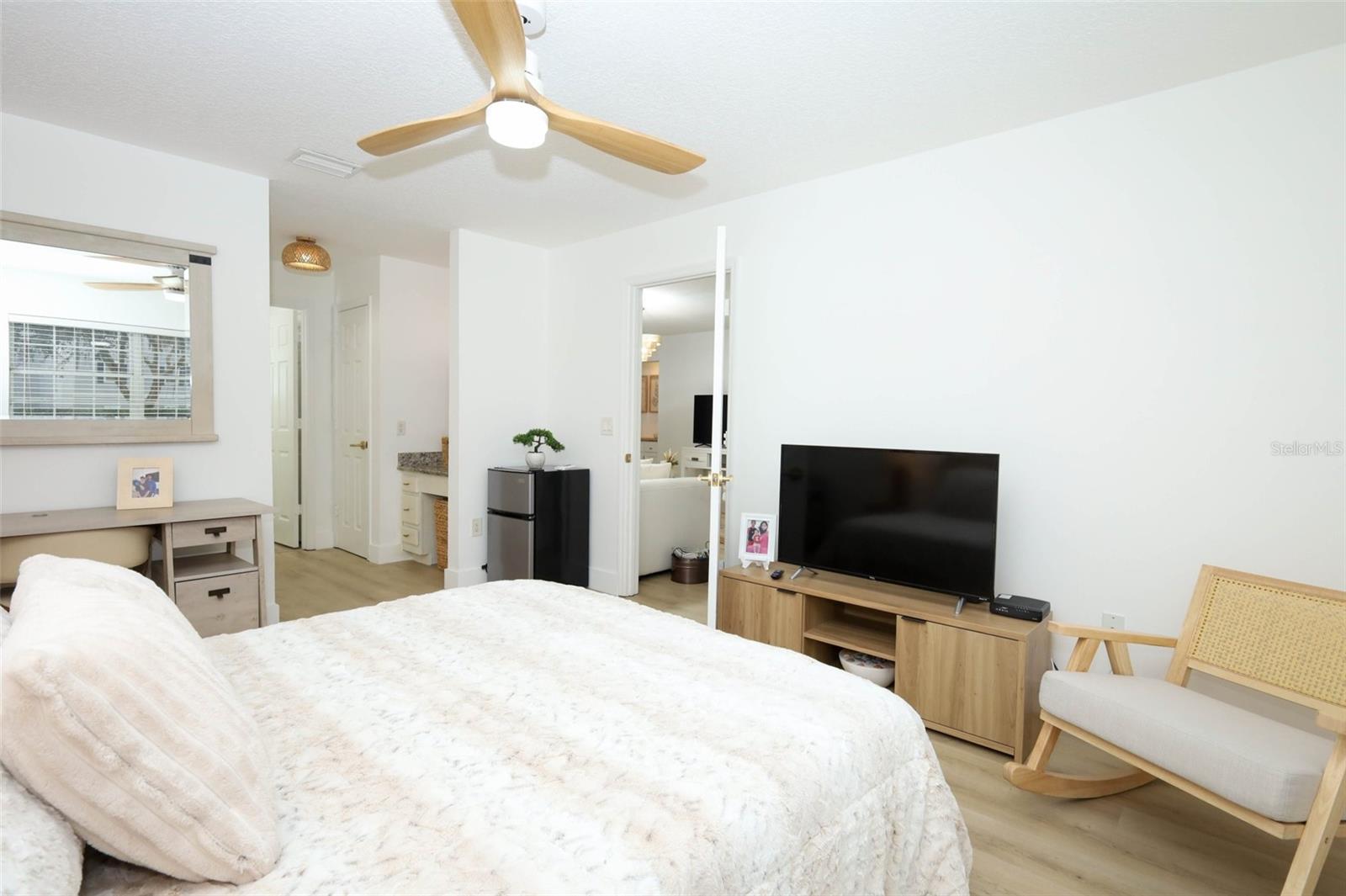 CLUBSIDE AT SABAL POINT A CONDO - Residential