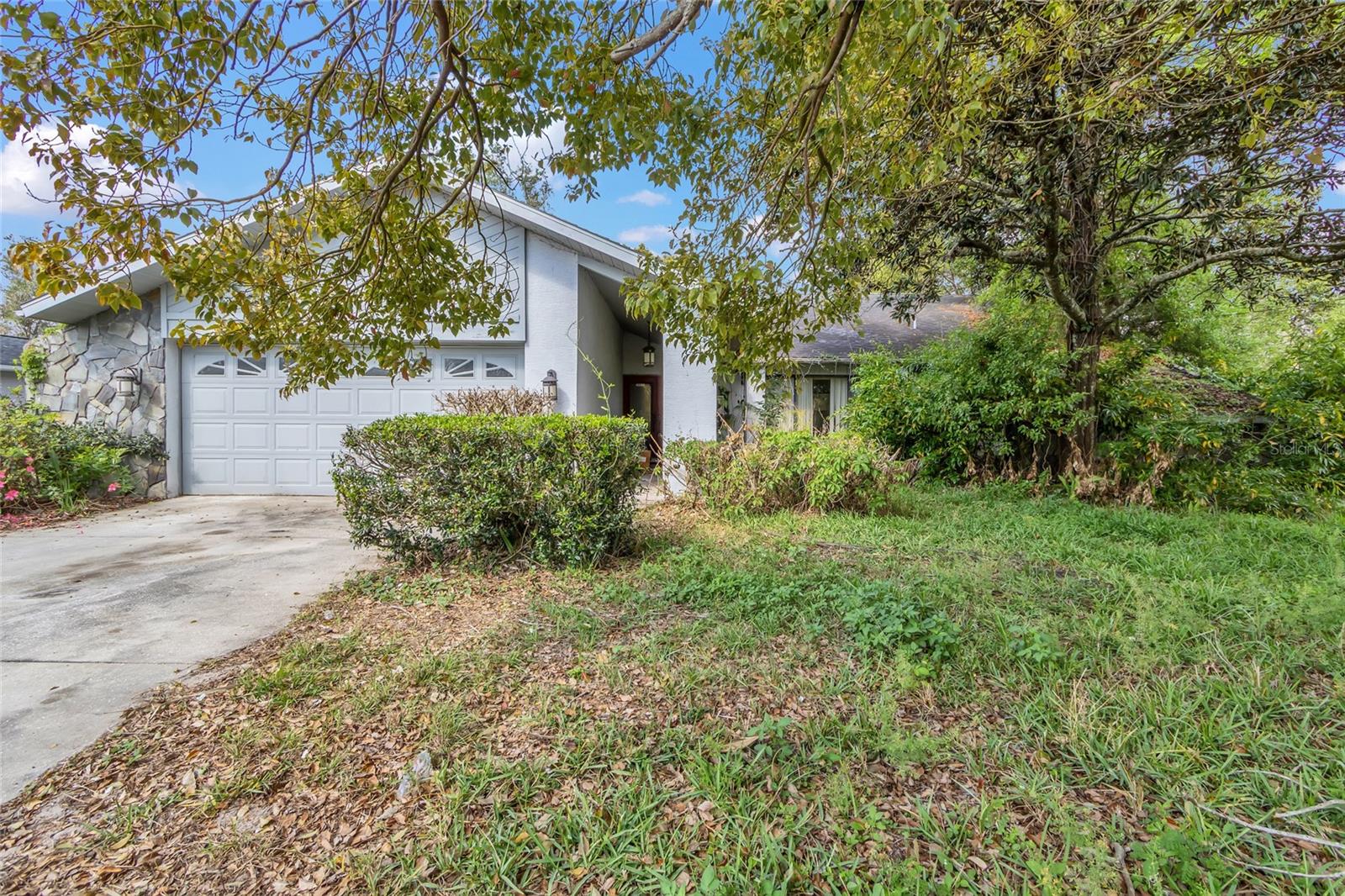 SPRING HILL - Residential