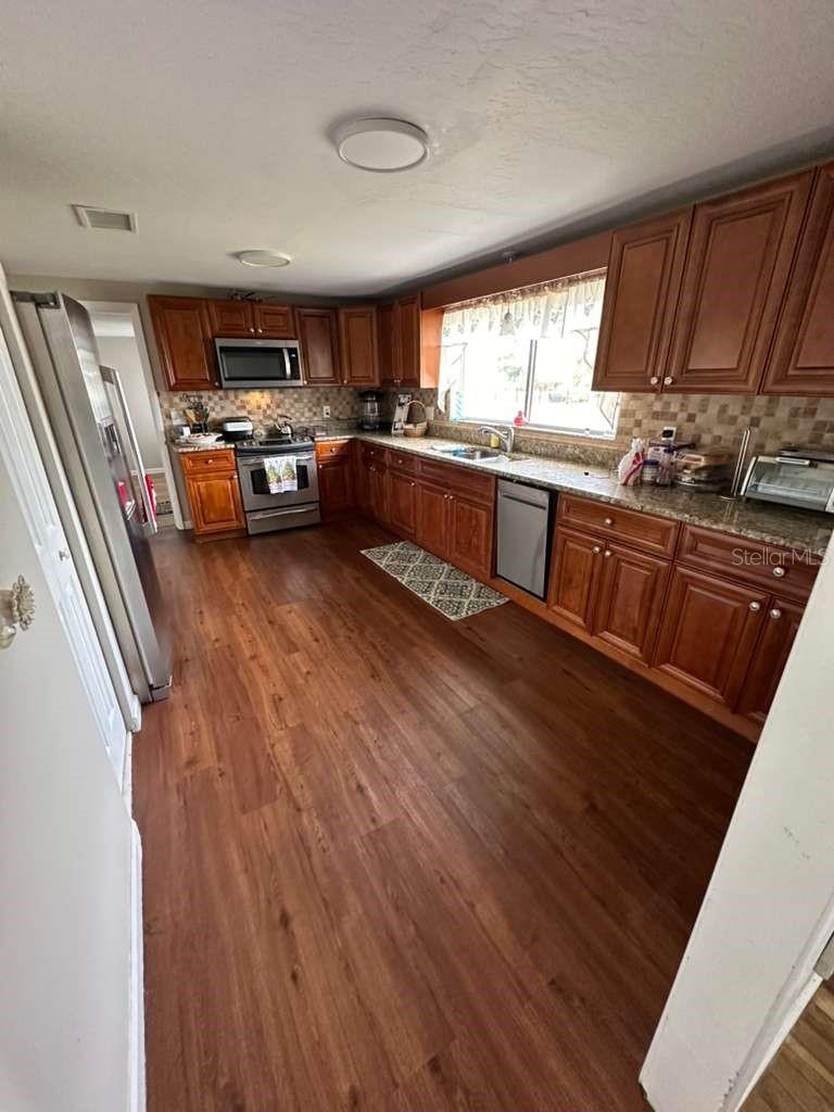 TATE UNRECORDED SUBD PT OF TRACT 13 ATKINSON SUBD - Residential