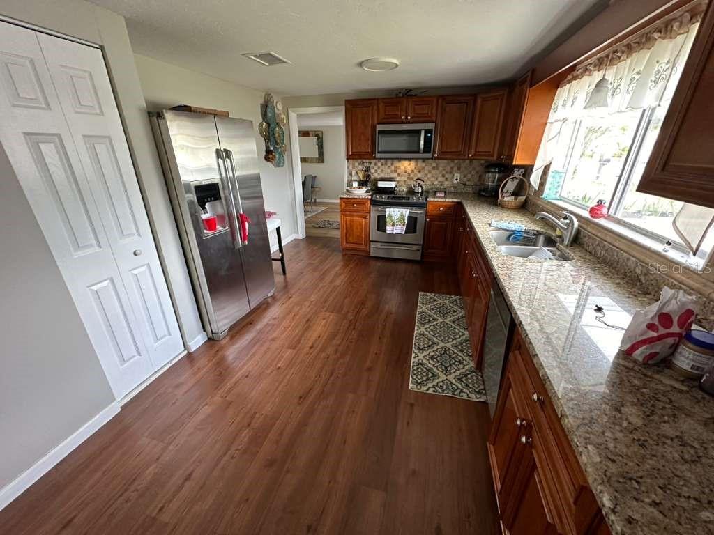 TATE UNRECORDED SUBD PT OF TRACT 13 ATKINSON SUBD - Residential