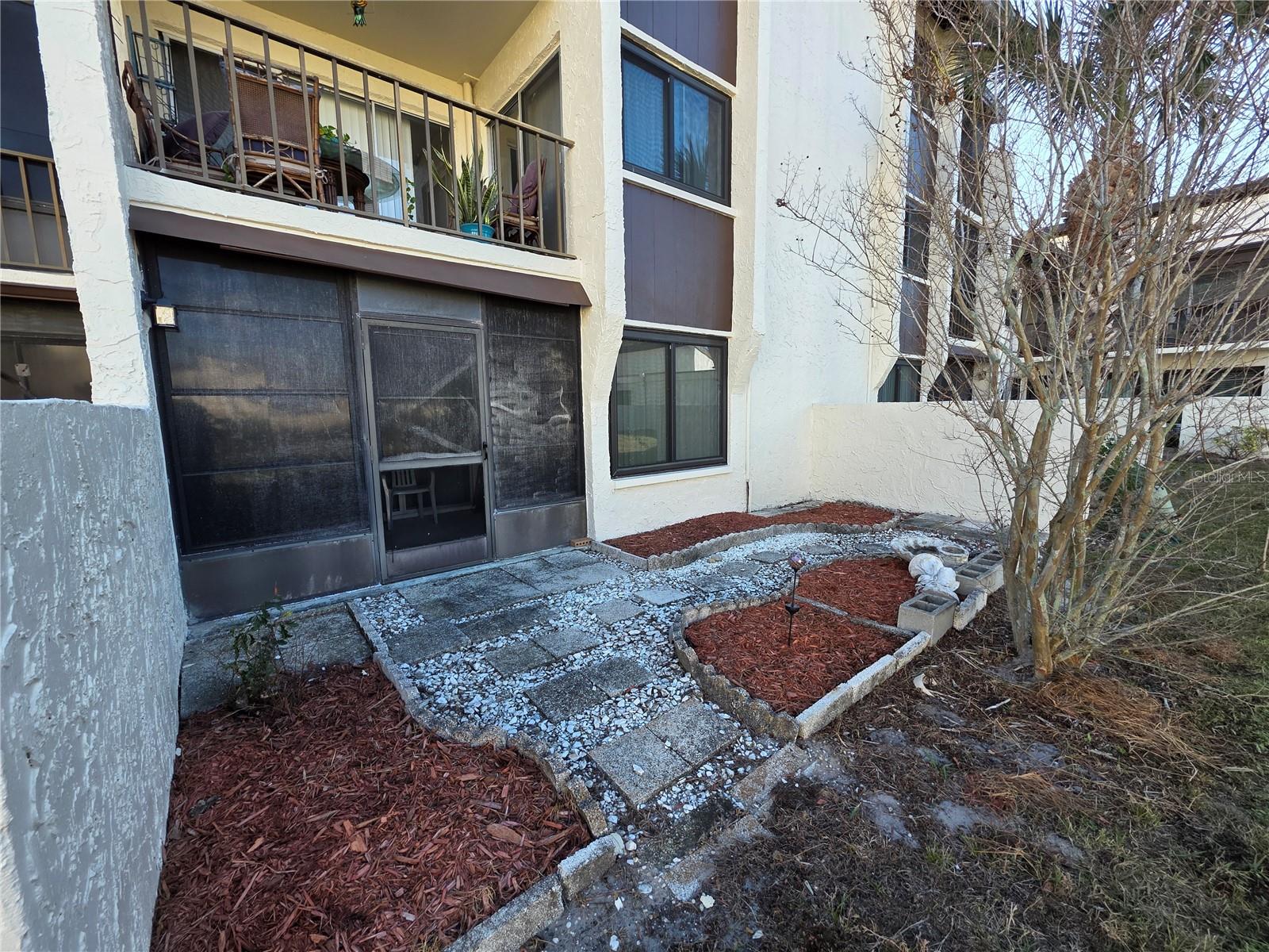 CHATEAU BELLEAIR CONDO - Residential