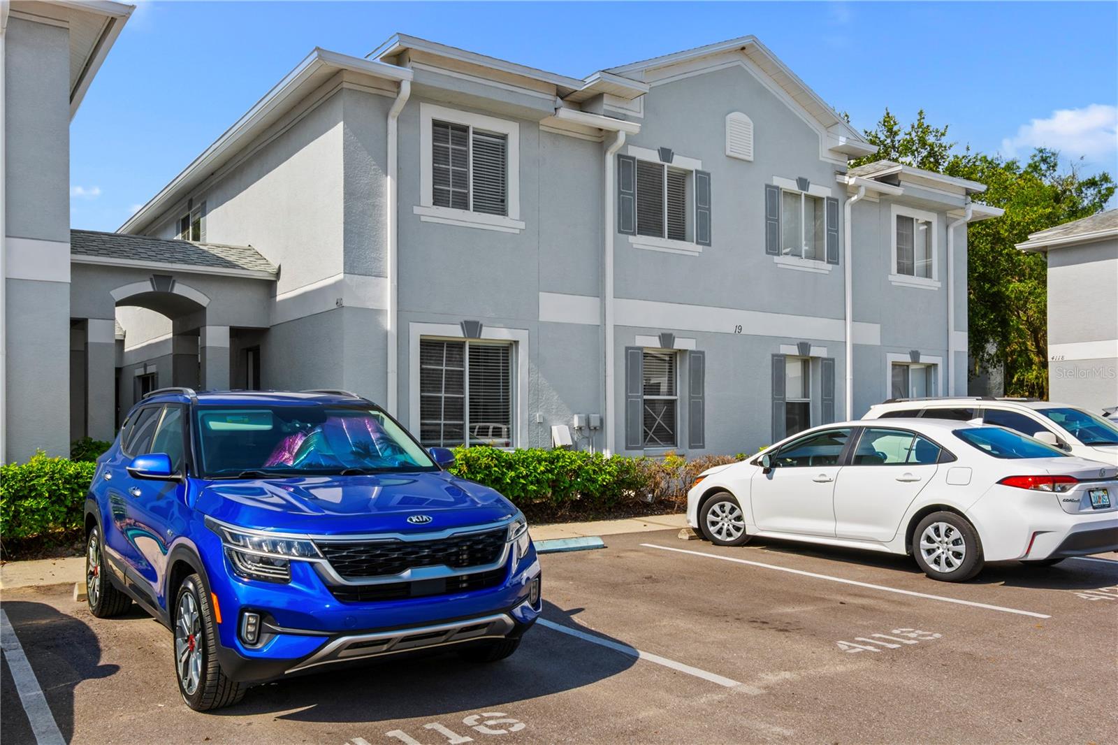 Discover a rare opportunity to own a beautifully maintained 3-bedroom, 2.5-bath corner-unit townhome in the gated Riverwalk at Waterside community—one of North Tampa’s hidden gems. Offering 1,364 square feet of thoughtfully designed living space, this move-in ready home is ideal for those seeking both comfort and convenience. The open-concept main level features a light-filled living room, an inviting dining area, and a well-appointed kitchen with wood cabinetry, a breakfast bar, and a pantry—perfect for everyday living or entertaining. You’ll also appreciate the added under-stair storage conveniently located in the downstairs half bath. Upstairs, all three bedrooms and two full bathrooms are thoughtfully positioned alongside an in-unit washer and dryer, providing effortless access to daily essentials.
Step outside and enjoy the community’s resort-style amenities, including a sparkling pool, relaxing jacuzzi, modern fitness center, stylish clubhouse, scenic park, and a playground. For water enthusiasts, a private boat launch and on-site storage (available for an additional fee) make it easy to enjoy life on the Hillsborough River. The neighborhood also offers tranquil outdoor spaces like a gazebo, picnic areas, and BBQ grills—perfect for relaxing or socializing with neighbors. Assigned parking is located just steps from your front door, adding to everyday ease.
Ideally situated with quick access to I-75 and I-275, this location places you just minutes from the University of South Florida, top-rated schools, major hospitals, golf courses, downtown Tampa, and Tampa International Airport. With a low monthly HOA fee that includes water, trash, lawn maintenance, and exterior upkeep—and no CDD fees—this home presents exceptional value in a growing North Tampa market. Whether you're a first-time buyer, relocating, or looking for a low-maintenance lifestyle, this townhome checks all the boxes. Schedule your private showing today and experience the Riverwalk lifestyle for yourself.