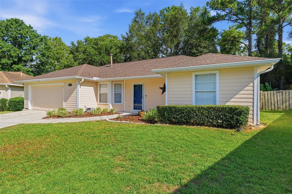 Photo of 8834 NW 11th Place, Gainesville, FL 32606 (MLS # GC542040)