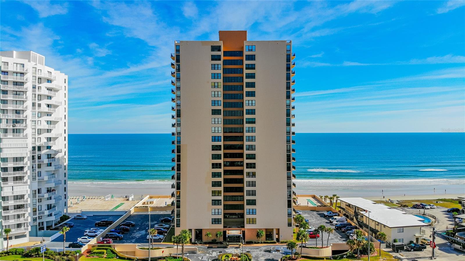 OCEAN 01 CONDO - Residential